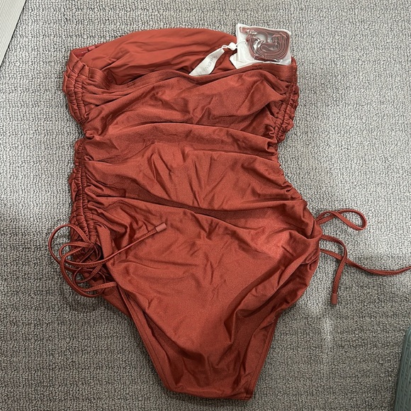 Brand new Zimmerman bathing suits - Picture 3 of 3